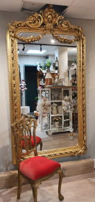 Baroque rococo spiegel met facetgeslepen glas met guirlandes