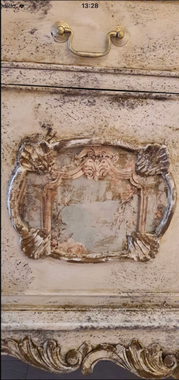 Prachtig gerestyld Dressoir