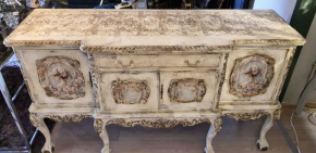 Prachtig gerestyld Dressoir