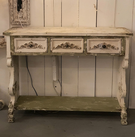 Brocante Sidetable van Clayre & Eef